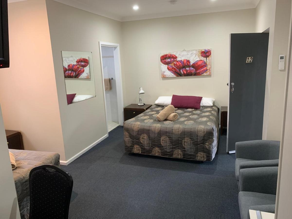 Titania Motel Оберон Екстериор снимка