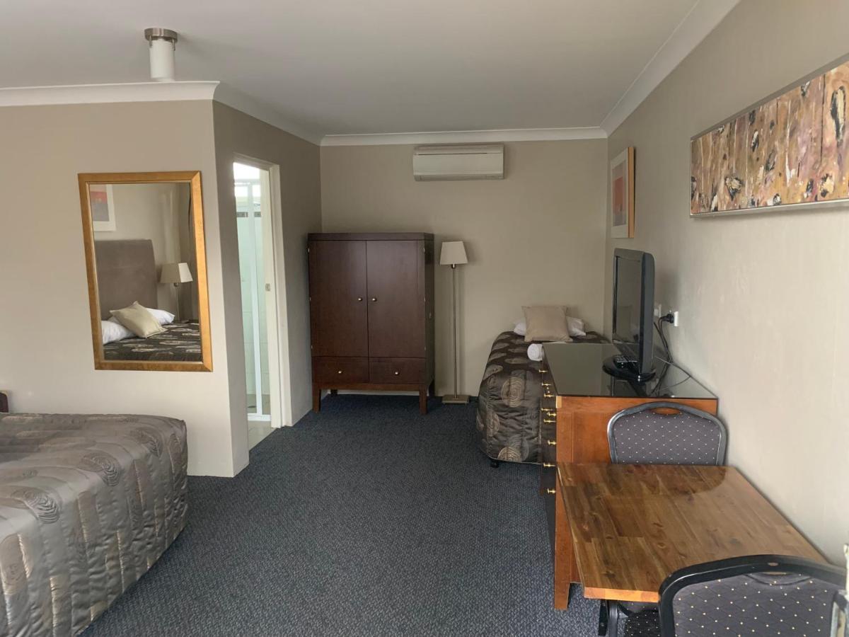 Titania Motel Оберон Екстериор снимка