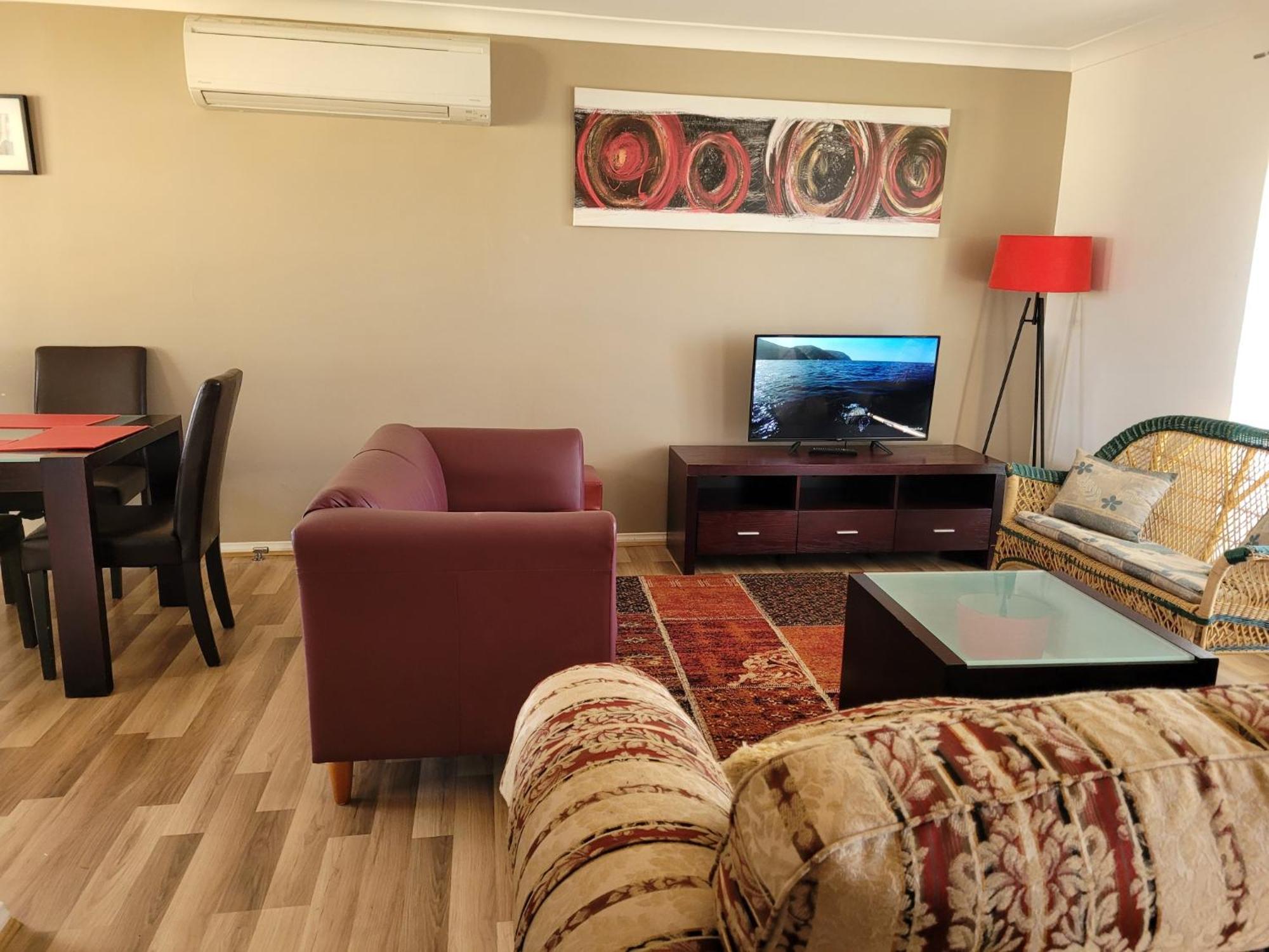 Titania Motel Оберон Стая снимка