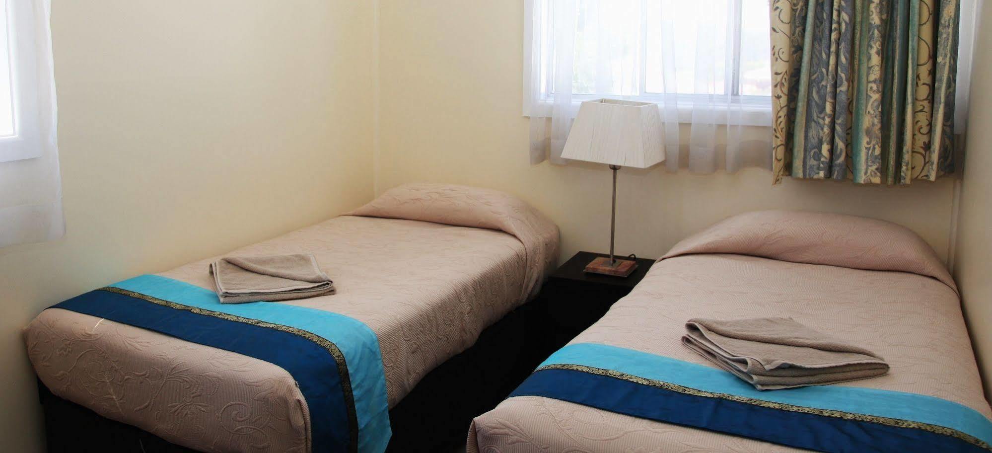 Titania Motel Оберон Екстериор снимка